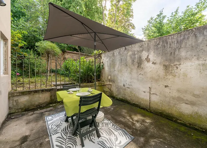 Appartamento La Teranga De Kadi & Cathy, Avec Jardin Privatif